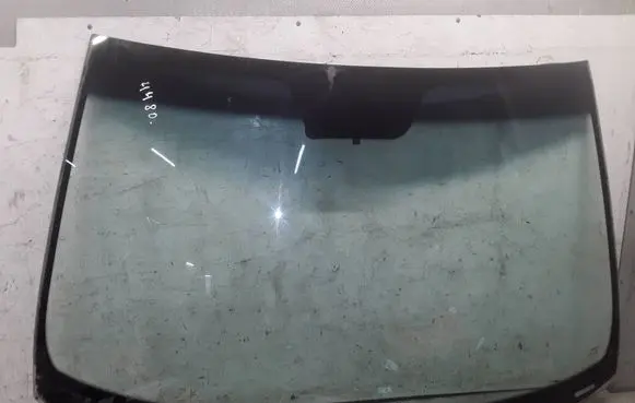 Hyundai Sonata Front windscreen/windshield window 