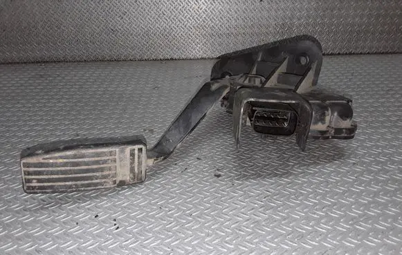 Ford Transit Accelerator throttle pedal YC159F836BC