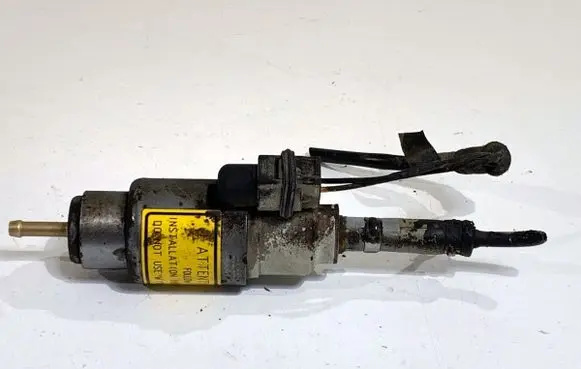 Volkswagen Touran I Webasto circulation pump for autonomous heater 9009529D