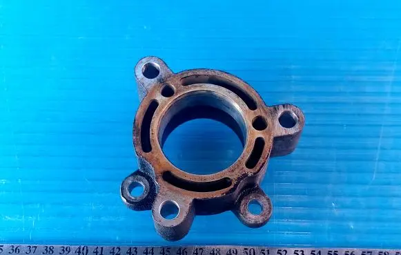 Ford Transit Fuel pump bracket 