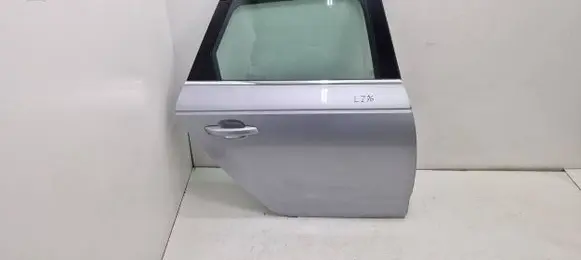 Audi A4 S4 B9 Rear door LZ7G