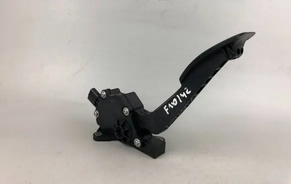 Subaru Forester SH Accelerator throttle pedal 36010AG140