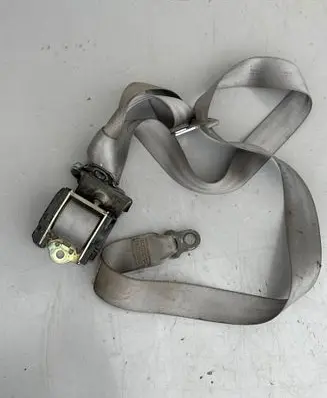 Volkswagen Multivan T4 Rear seatbelt 705857812D