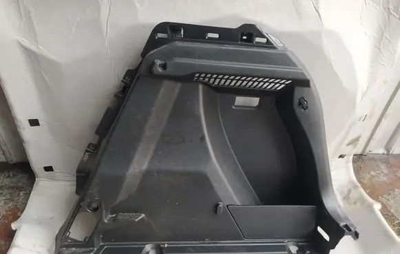 Peugeot 2008 II Trunk/boot side trim panel 98286705ZD