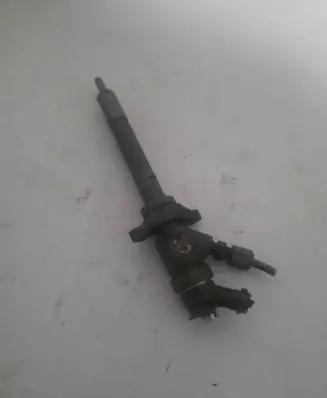 Ford Focus Fuel injector 0445110353