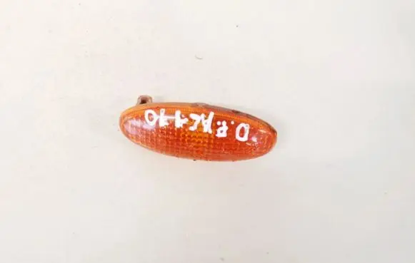Nissan Almera Tino Front fender indicator light 6r01458 6r-01458