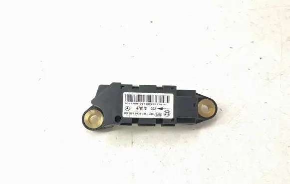 Mercedes-Benz E W211 Airbag deployment crash/impact sensor A0018209126 0018209126
