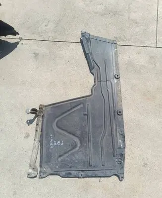 BMW 4 F36 Gran coupe Center/middle under tray cover 7241831 51164310