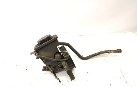 BMW 3 E46 Power steering pump 6756575 7692974519