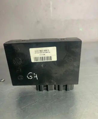 Volkswagen Golf IV Comfort/convenience module 1C0962258D 5ZA00795500