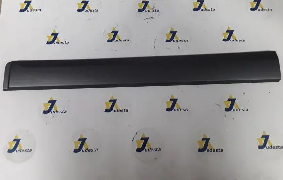 Opel Antara Front door trim (molding) 96816947 4808529