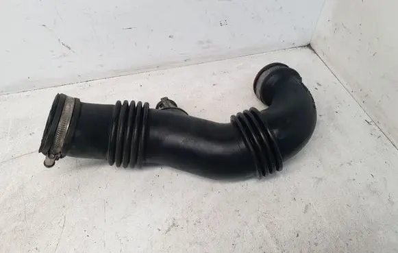 Citroen C5 Intercooler hose/pipe 9656953680