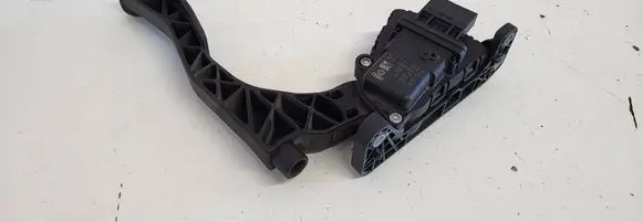 Audi A6 S6 C6 4F Accelerator throttle pedal 4F1721523A 6PV00898405