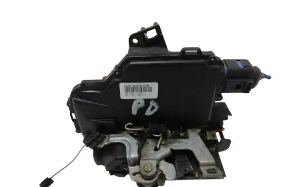 Skoda Fabia Mk2 (5J) Front door lock 3B2837016AB