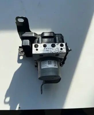 Opel Combo E ABS Pump 9829939880