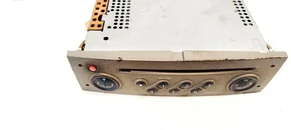 Renault Scenic II - Grand scenic II Radio/CD/DVD/GPS head unit 8200300860