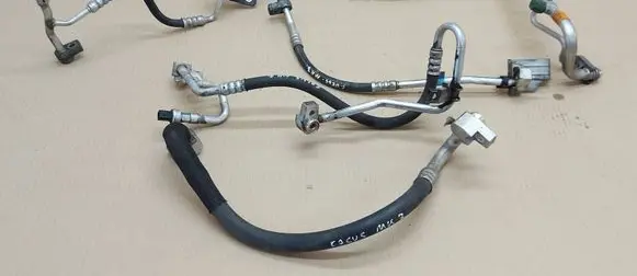 Ford Focus Air conditioning (A/C) pipe/hose H1F119N601BA F1F119D567AB H1F119A834NA
