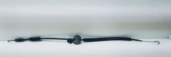 Volkswagen PASSAT B5 Rear door cable line 