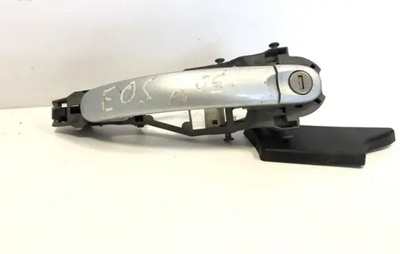 Volkswagen Eos Front door exterior handle 5J0837888