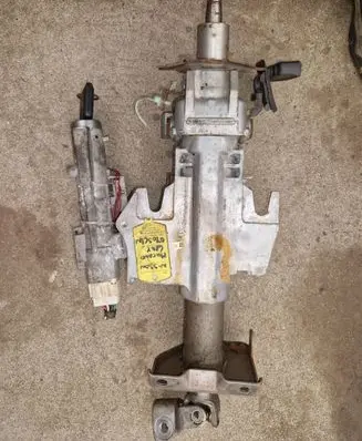 Nissan Murano Z50 Steering wheel axle