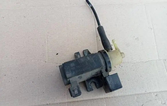 Opel Vectra C Turbo solenoid valve 55563532 70142100