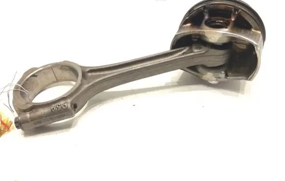 Peugeot 308 Piston with connecting rod HNY