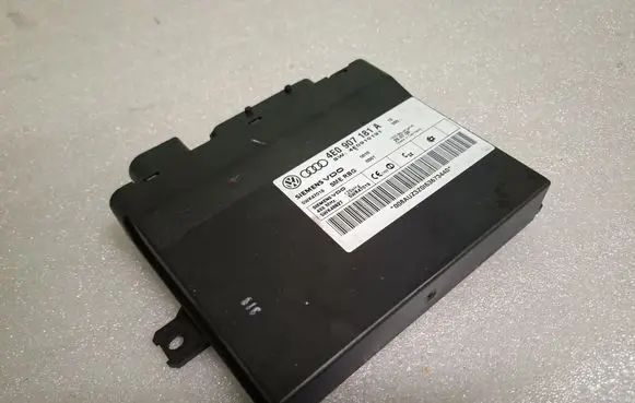 Audi A8 S8 D3 4E Comfort/convenience module 4E0910131