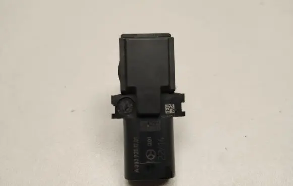 Mercedes-Benz C W205 Sensor A0009051701