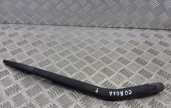 Toyota Corolla E120 E130 Rear wiper blade arm 