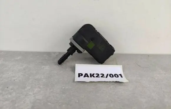Volkswagen Transporter - Caravelle T6 Headlight level adjustment motor 92002616
