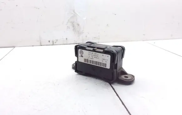 Volkswagen Golf V Acceleration sensor 7H0907655A