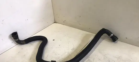 Land Rover Range Rover Evoque L538 Engine coolant pipe/hose GJ327H255AB