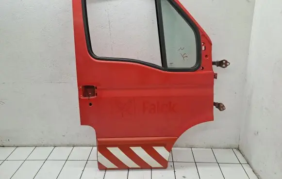 Iveco Daily 35.8 - 9 Door (2 Door Coupe) 