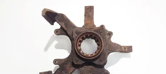 Chrysler Voyager Front wheel hub 