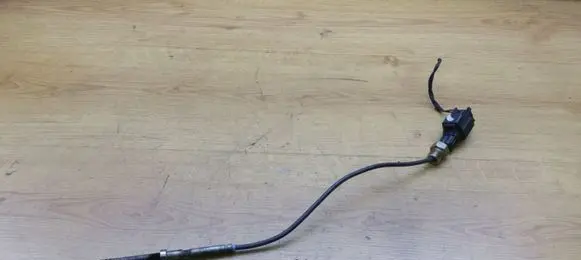 Volvo XC60 Exhaust gas temperature sensor 30713739A 6G9N12B591FA