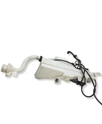 Volvo XC90 Windshield washer fluid reservoir/tank 31349385
