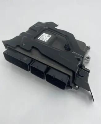 Volvo XC40 Engine control unit/module 32383797