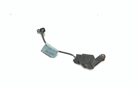 Jaguar XK8 - XKR Rear air suspension level height sensor 3W8313D036AB