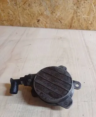 Renault Espace III Vacuum pump 8200102535 290904 RE2181
