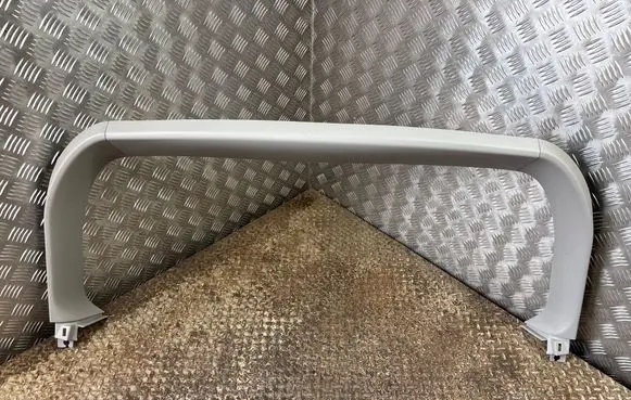 Jeep Grand Cherokee WL Tailgate trim 7RP25SA5AA