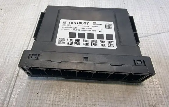 Opel Astra K Central body control module 13514637
