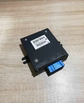 BMW 5 E39 Voice control module 6903886