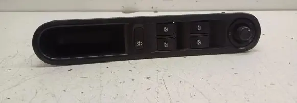 Renault Espace - Grand espace IV Electric window control switch 8200328425