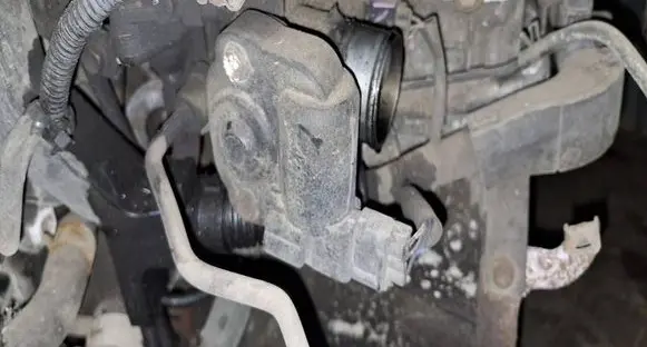 Toyota Yaris Throttle valve 