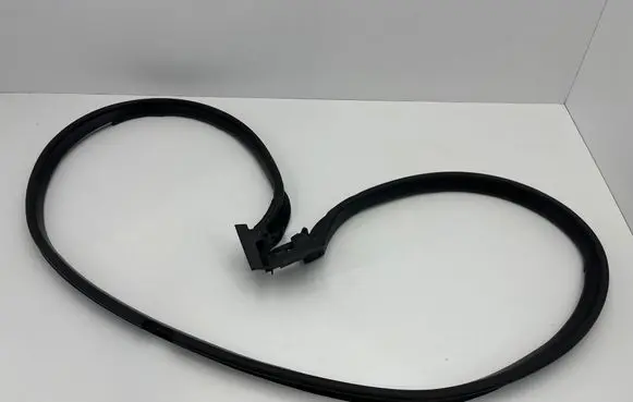 Mercedes-Benz SLK R171 Trunk rubber seal (body) A1717500098 S5247323