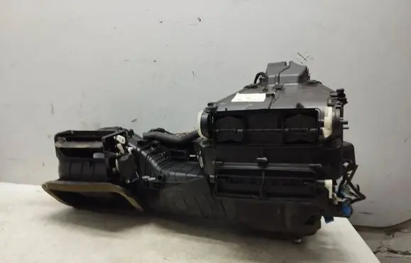 Interior heater climate box assembly