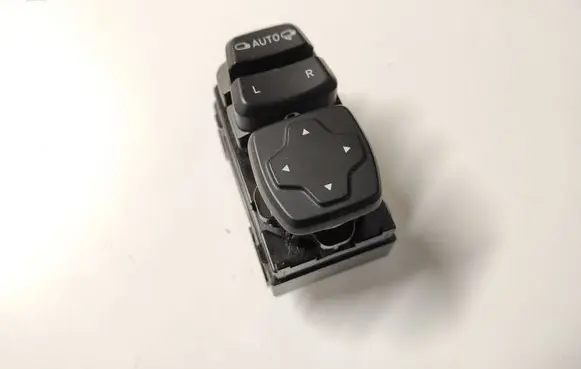 Hyundai Kona I Wing mirror switch 3K5480-1000