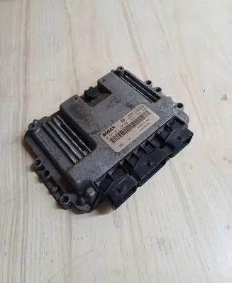 Renault Scenic II - Grand scenic II Engine control unit/module 8200391966 8200386508 0281011776