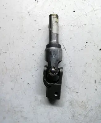 Toyota Avensis T250 Steering column universal joint 70908