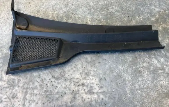 Seat Ibiza V (KJ) Wiper trim 6F1819404K